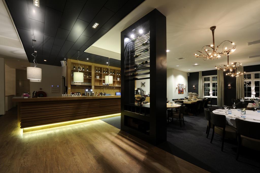 Hotel Trix Арнем Экстерьер фото